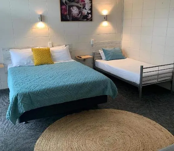Base Hostel *